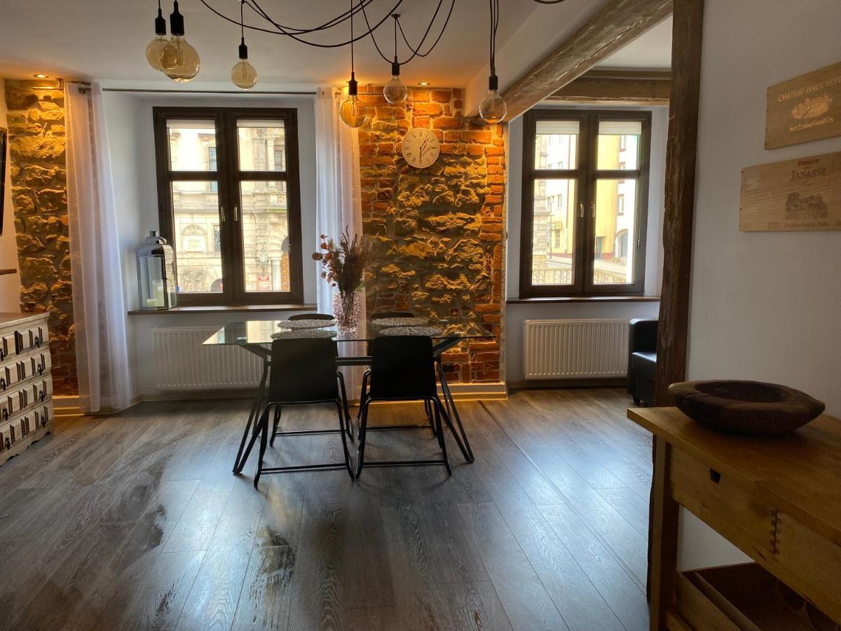 Apartament Przy Ratuszu Klodzko Exterior photo