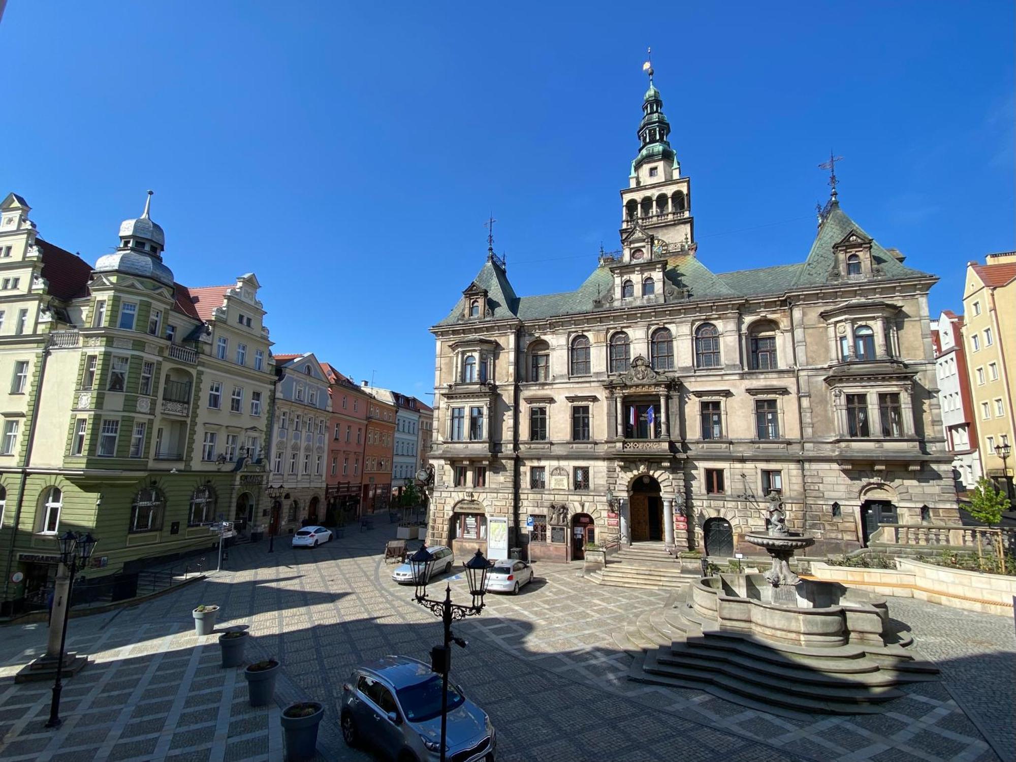 Apartament Przy Ratuszu Klodzko Exterior photo